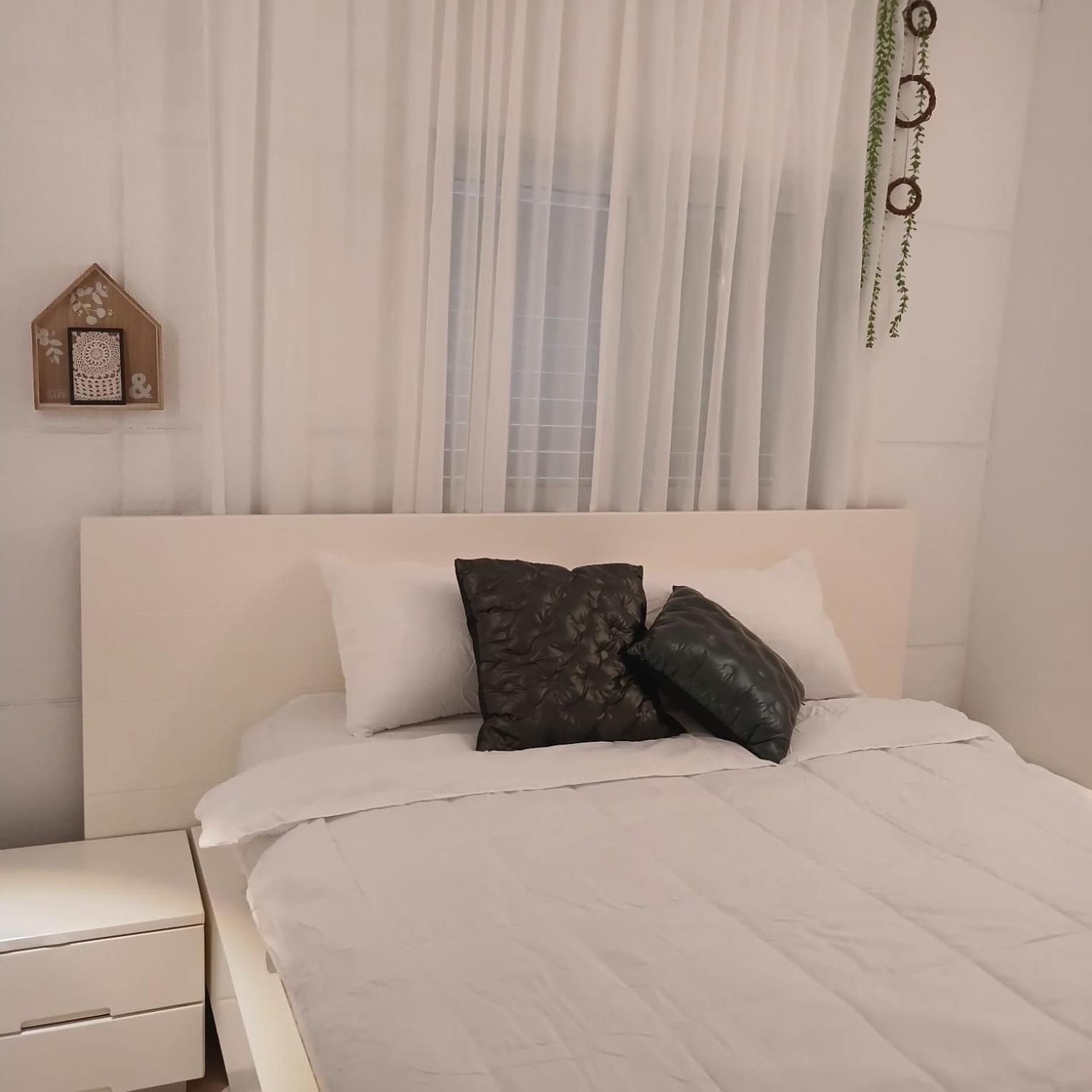 בין העצים Apartment Petach Tikva Екстериор снимка